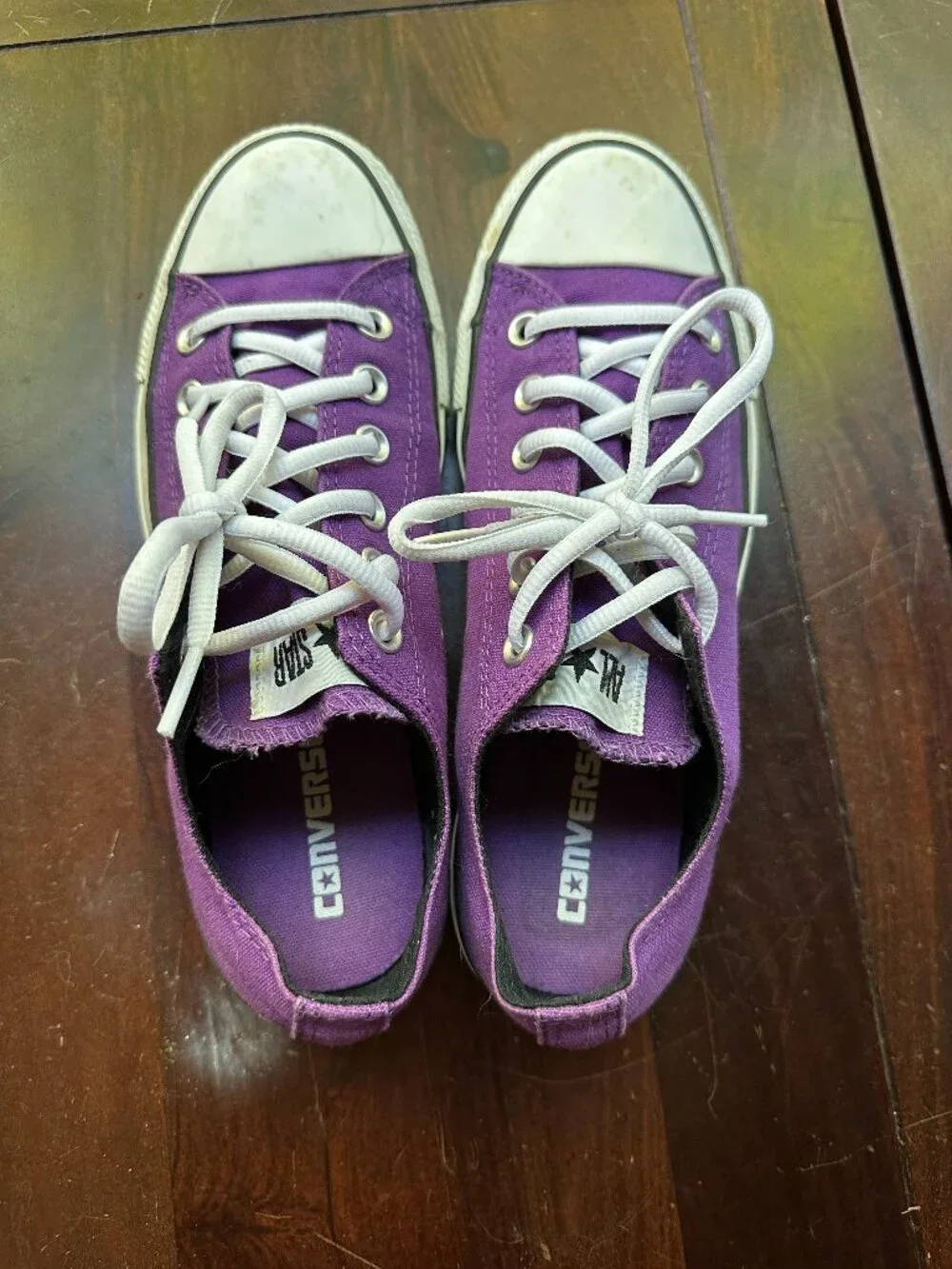 Converse Chuck Taylor All Star Low — Women's 8 | Purple | Very Good Used - Picture 2 of 5